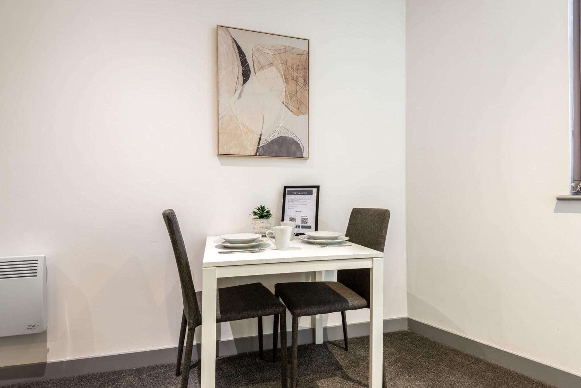 Apartment Budget 1 Bed Flat In *