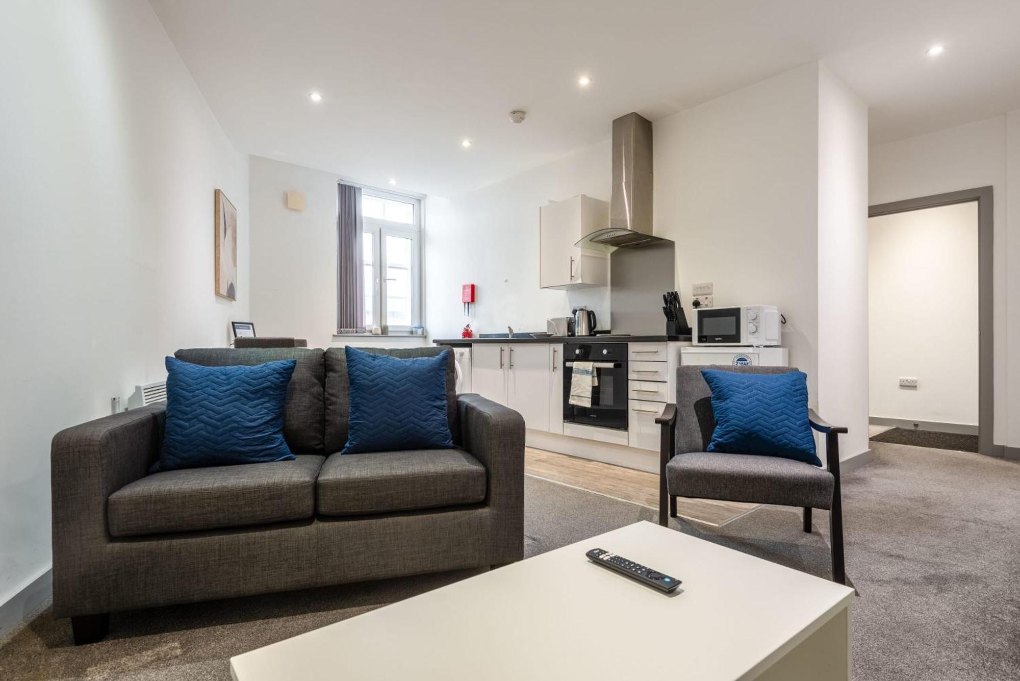 Apartment Budget 1 Bed Flat In *